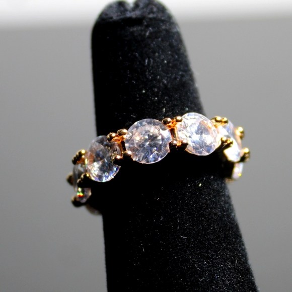 STUNNING CZ gold tone infinity ring - Picture 1 of 9